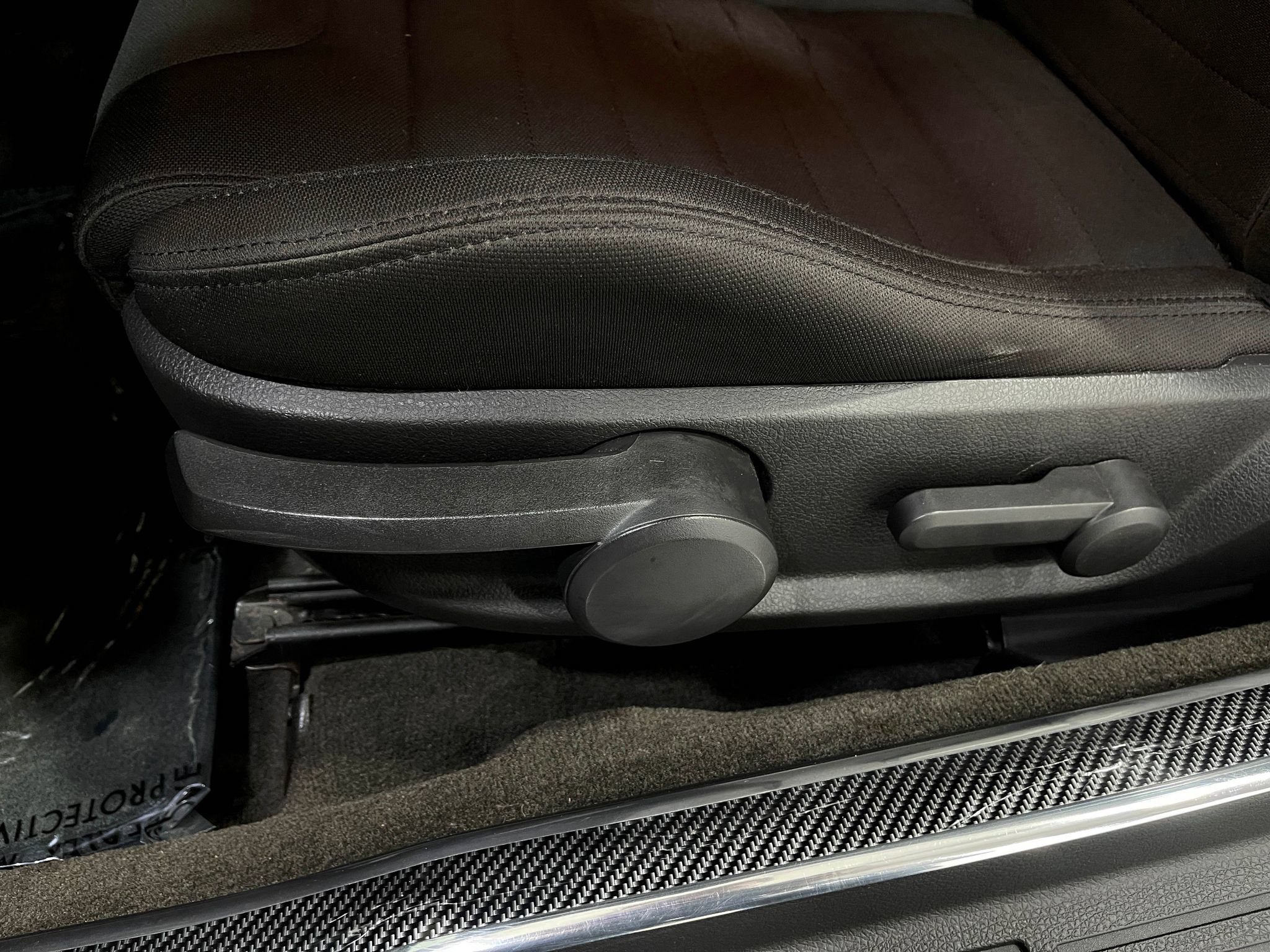Used 2013 Ford Mustang GT RWD image 14