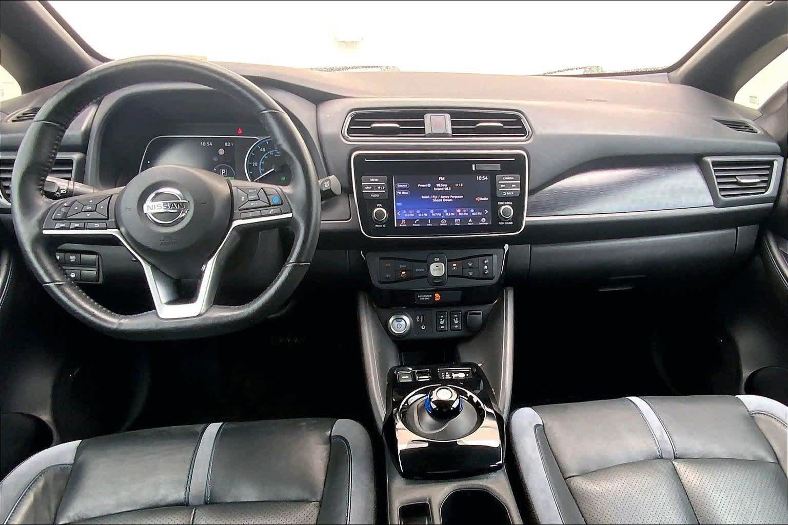 Used 2018 Nissan Leaf SL w/ SL Technology Package FWD image 10
