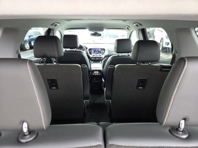 Used 2023 GMC Acadia SLT w/ Preferred Package image 61