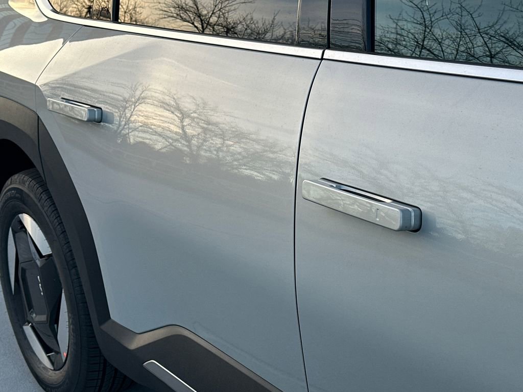 New 2026 Kia EV9 Light image 12