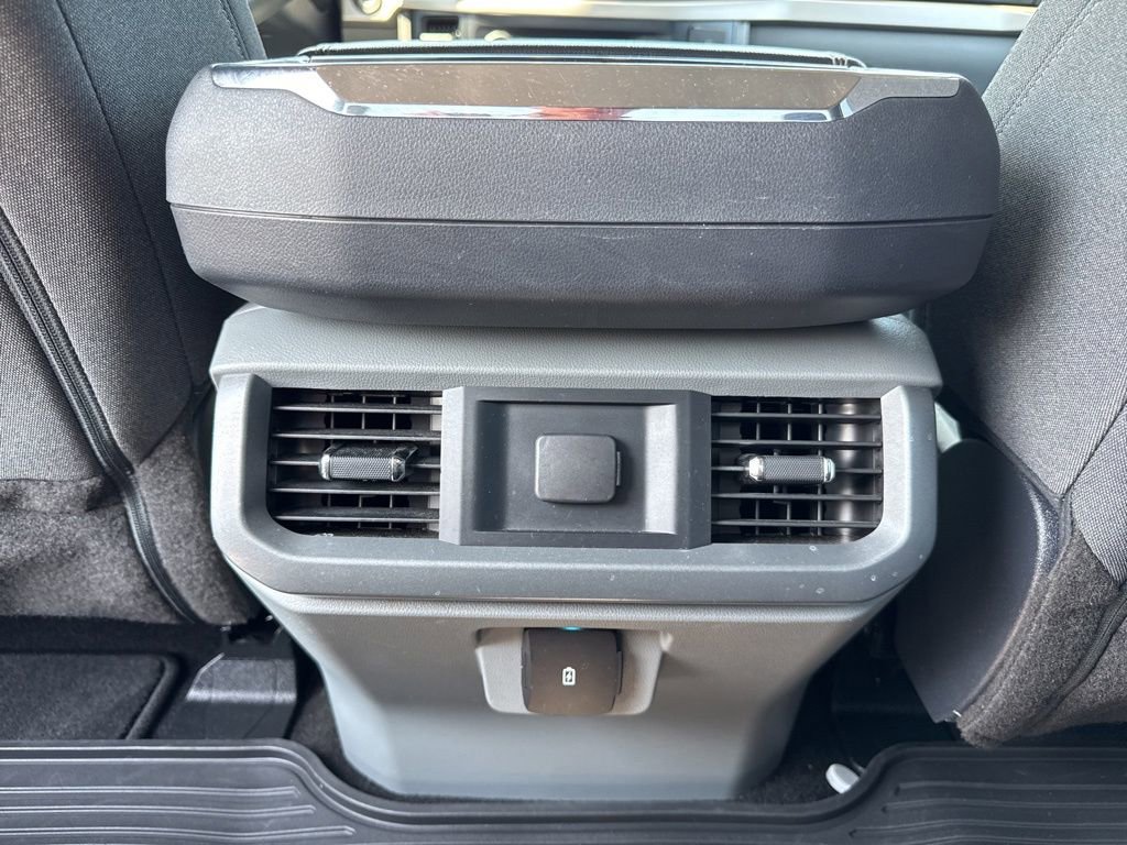 Used 2021 Ford F150 XLT image 25