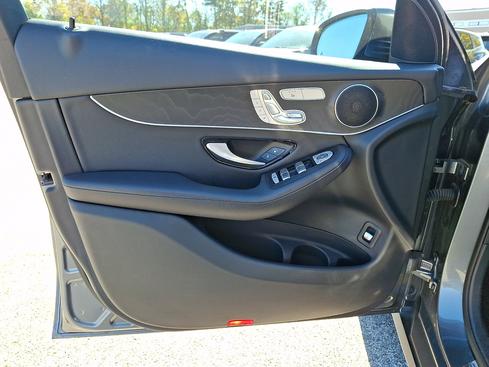 Used 2017 Mercedes-Benz GLC 300 4MATIC image 14