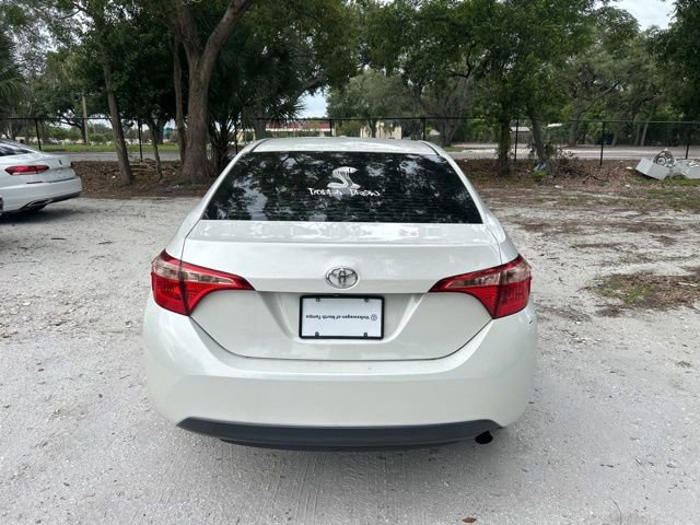 Used 2018 Toyota Corolla LE FWD image 17