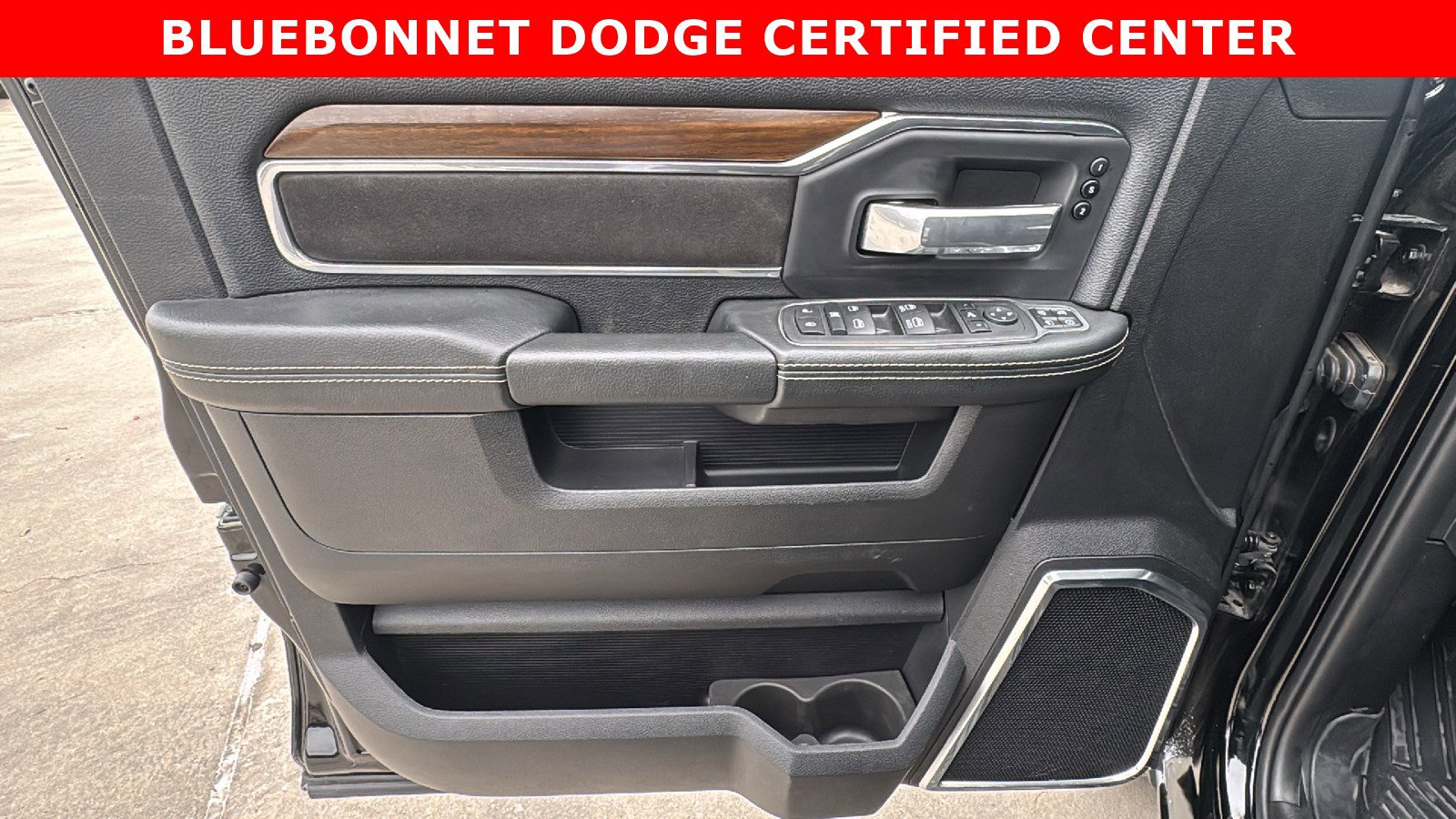 Used 2024 RAM 3500 Laramie w/ Bed Utility Group image 11