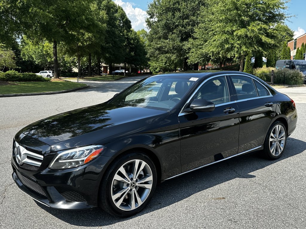 Used 2020 Mercedes-Benz C 300 Sedan image 4