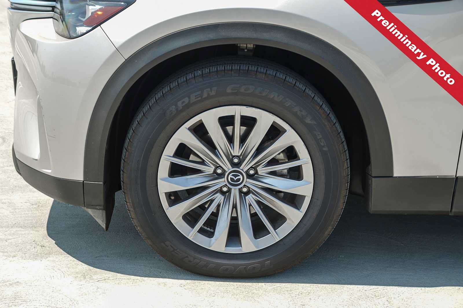 Used 2024 MAZDA CX-90 3.3 Turbo w/ Preferred Plus AWD/4WD image 12