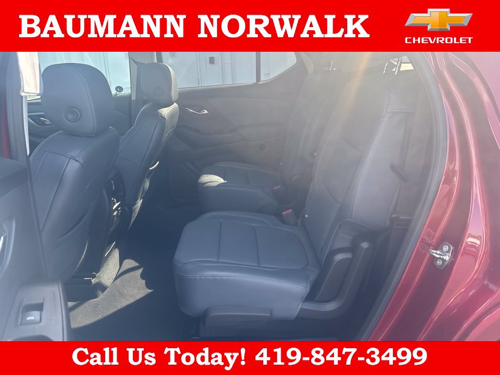 Used 2018 Chevrolet Traverse Premier w/ LPO, 'HIT The Road' Package AWD/4WD image 23