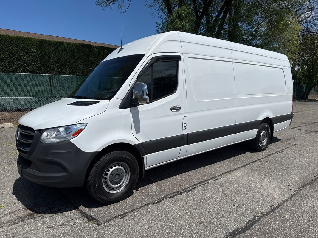 Used 2020 Mercedes-Benz Sprinter 2500 w/ Driver Convenience Package image 2