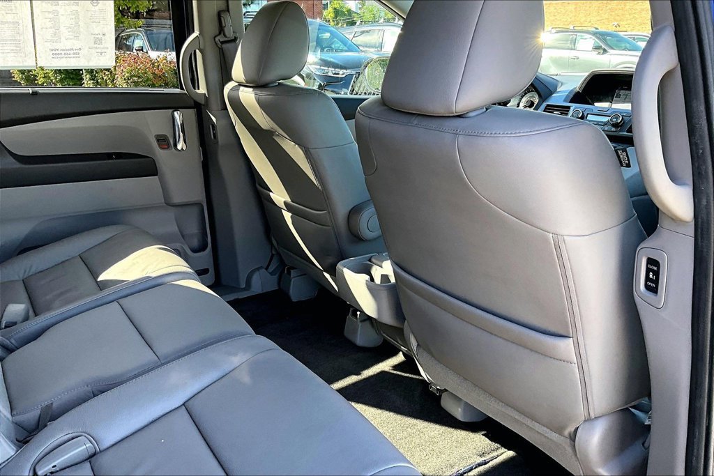 Used 2014 Honda Odyssey Touring image 29
