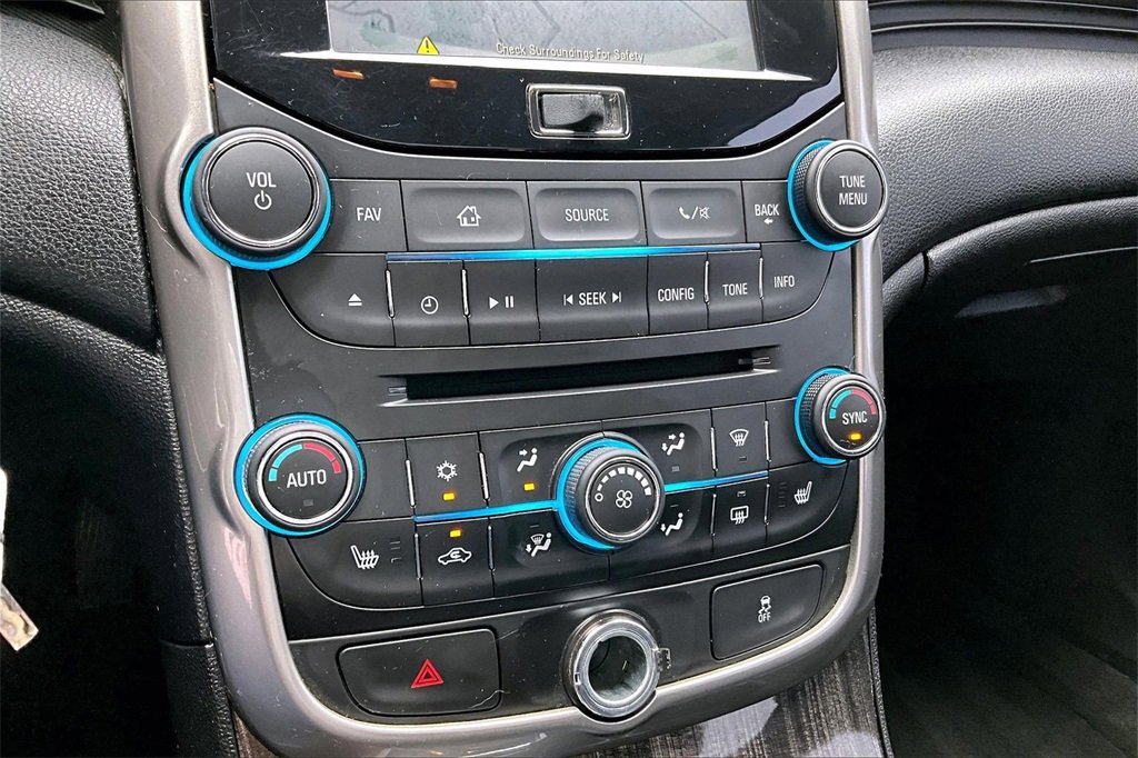 Used 2014 Chevrolet Malibu LT image 14