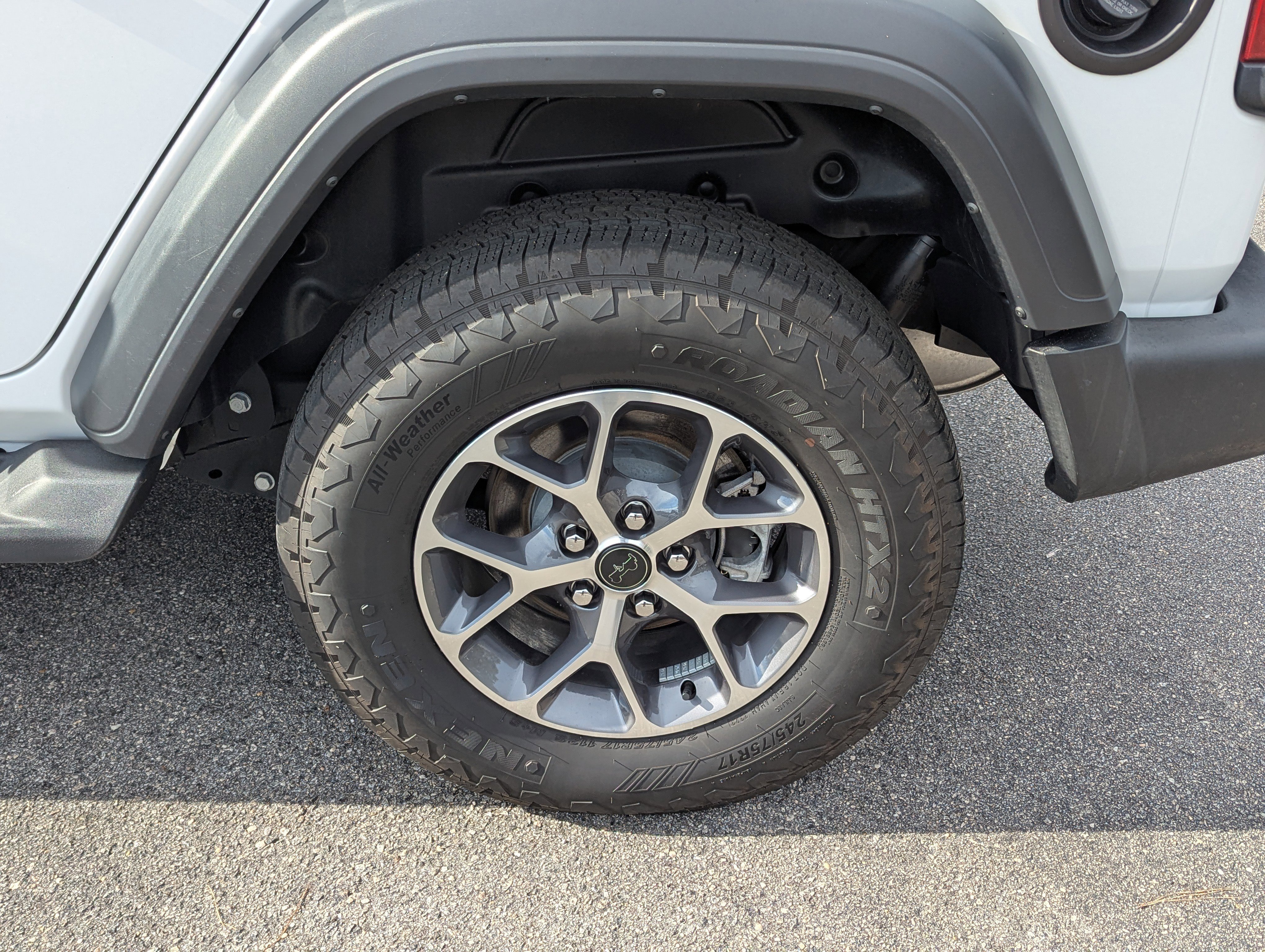 Used 2024 Jeep Wrangler Sport S image 29