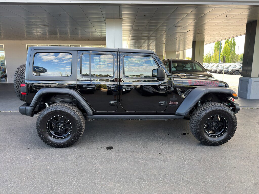 Used 2018 Jeep Wrangler Unlimited Rubicon AWD/4WD image 11