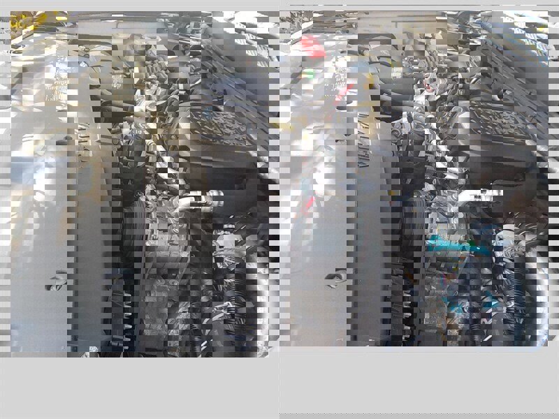 Used 2009 GMC Sierra 3500 SLT w/ SLT Convenience Package image 49