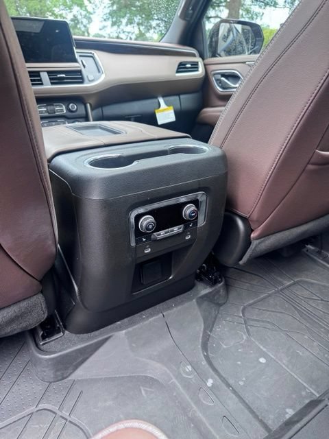 Used 2024 Chevrolet Suburban High Country w/ Max Trailering Package AWD/4WD image 20