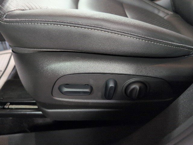 Certified 2022 Buick Encore GX Essence w/ Experience Buick Package image 9