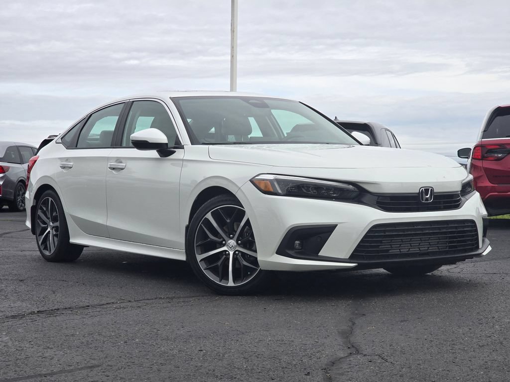 Used 2024 Honda Civic Touring image 1