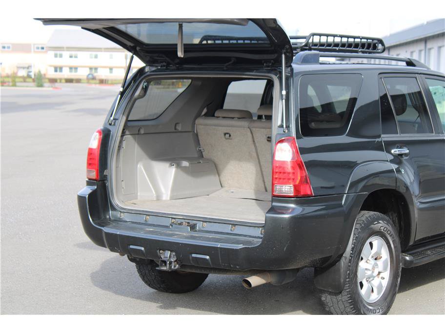 Used 2007 Toyota 4Runner SR5 AWD/4WD image 29