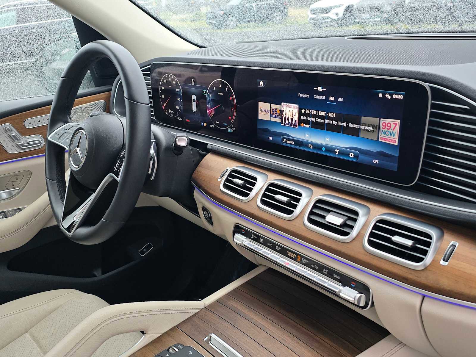 Used 2024 Mercedes-Benz GLE 450 4MATIC image 10