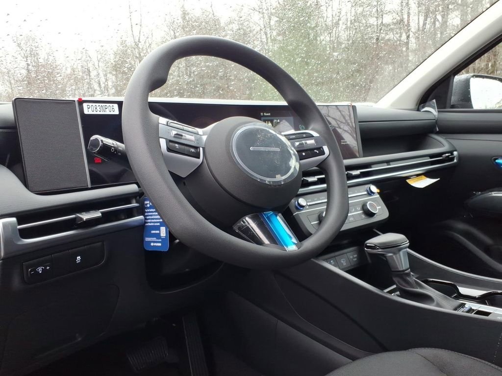 New 2026 Hyundai Tucson SE image 21