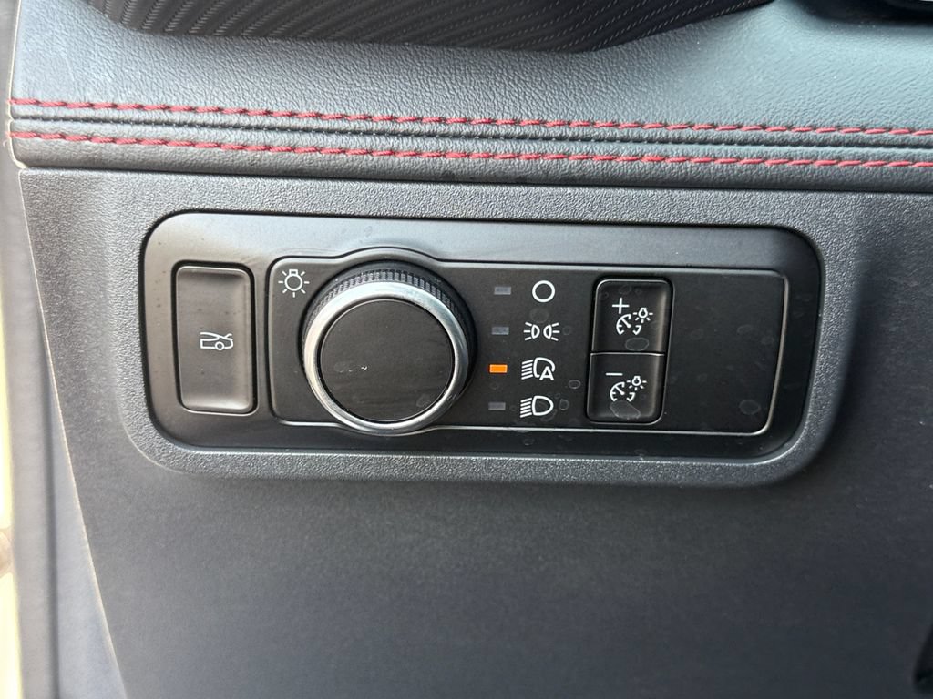 Used 2024 Ford Mustang Premium RWD image 21