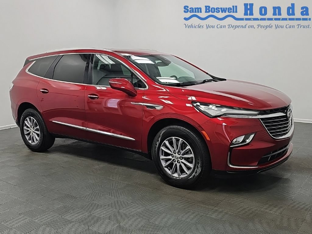 Used 2024 Buick Enclave Essence