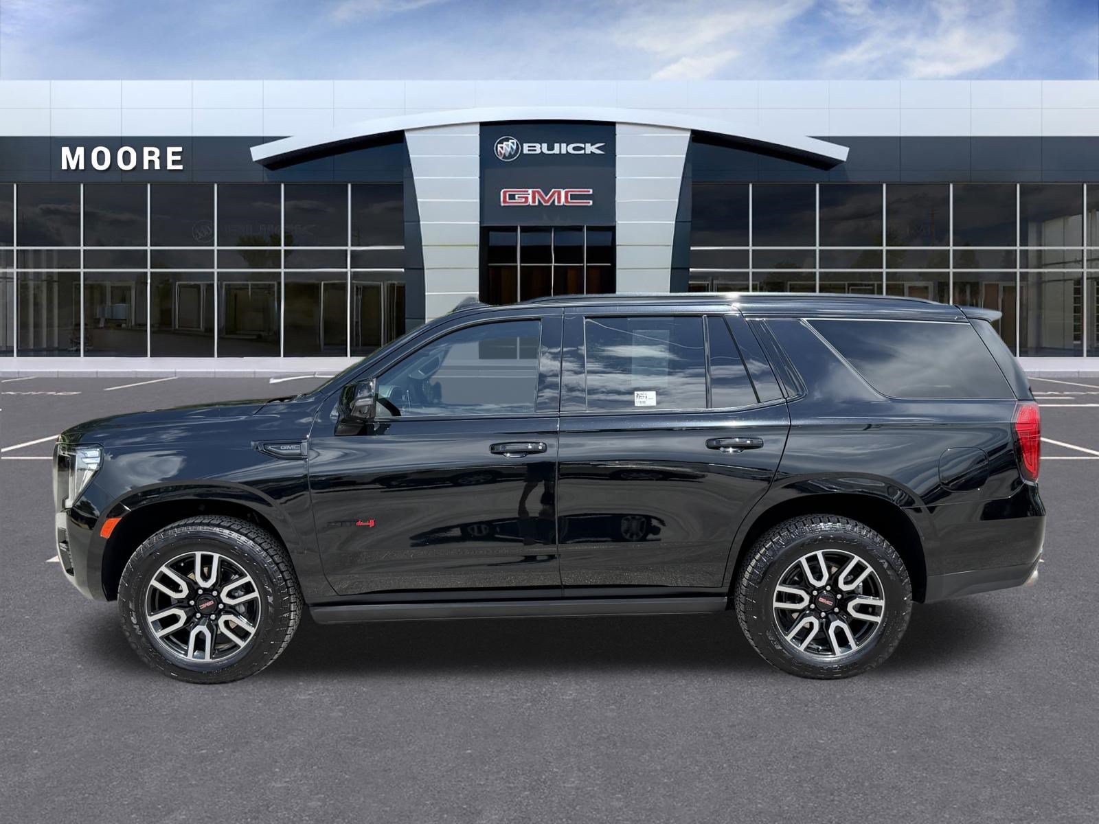 Used 2024 GMC Yukon AT4 w/ AT4 Premium Plus Package AWD/4WD image 6