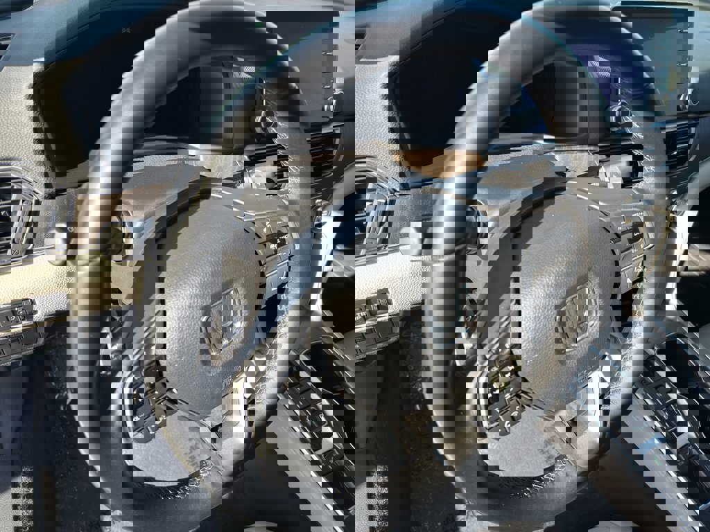 Used 2022 Honda Accord Touring image 14