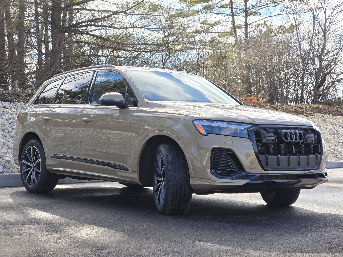 Used 2025 Audi Q7 2.0T Premium Plus w/ Premium Plus Package image 8