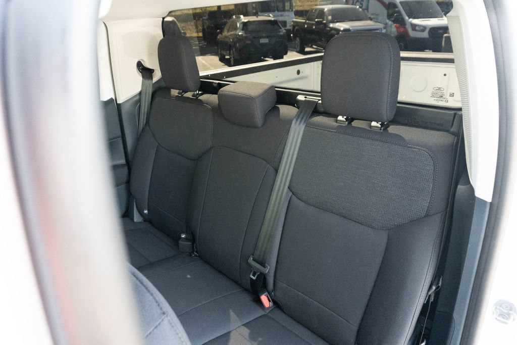 Used 2025 Ford Maverick XL FWD image 16