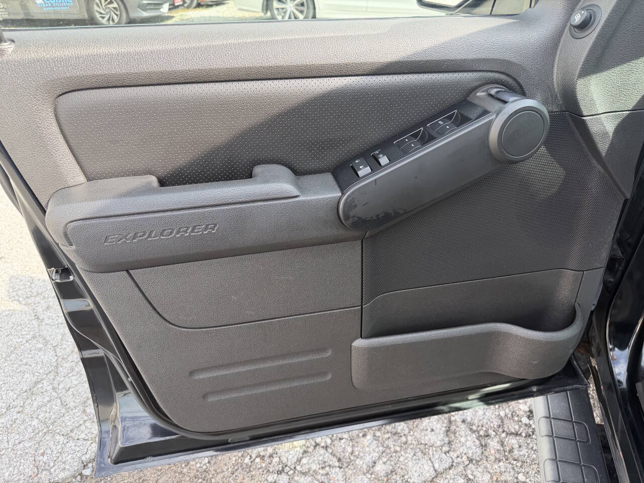 Used 2010 Ford Explorer Sport Trac Limited AWD/4WD image 15
