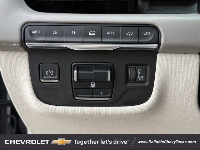 Used 2023 Cadillac Escalade Premium Luxury Platinum AWD/4WD image 28