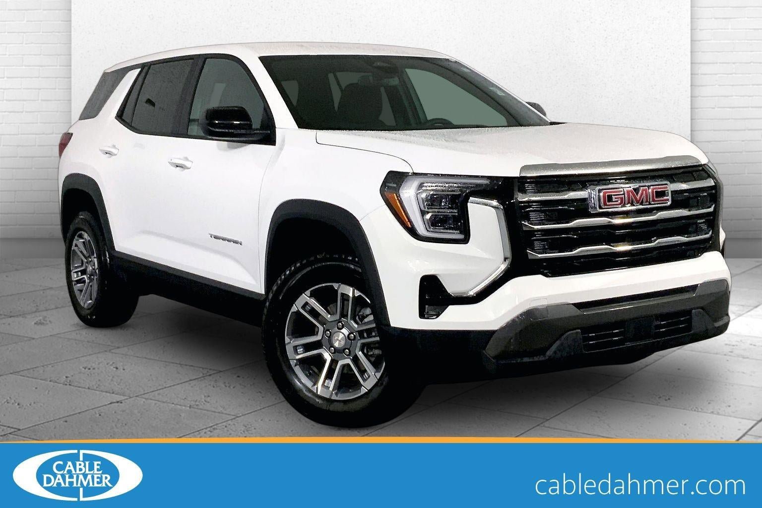 Used 2026 GMC Terrain Elevation FWD image 1