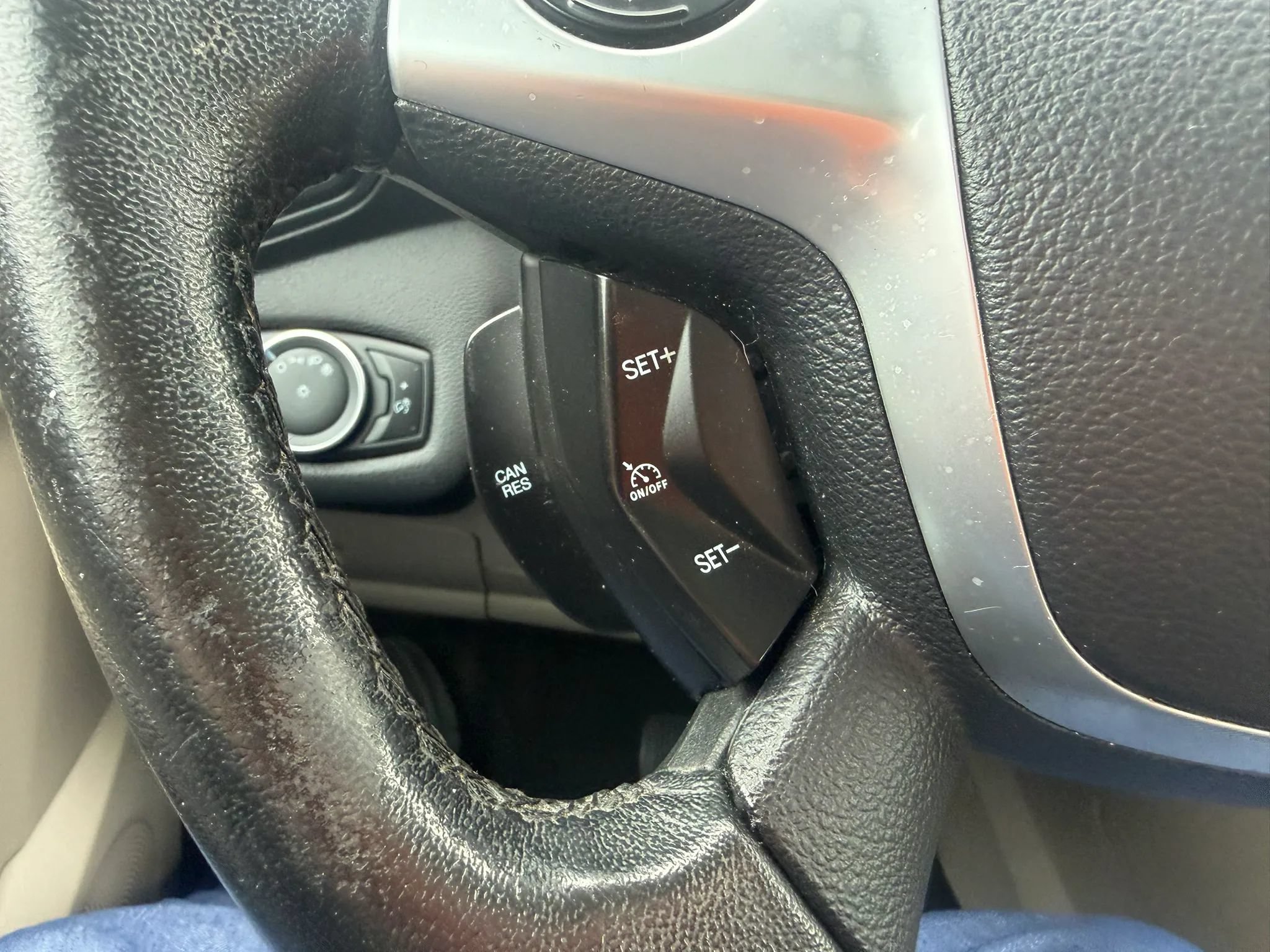 Used 2017 Ford C-MAX SE FWD image 14