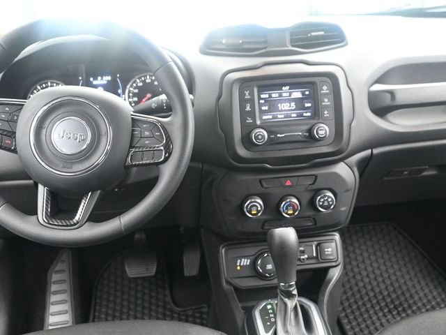 Used 2019 Jeep Renegade Sport image 17