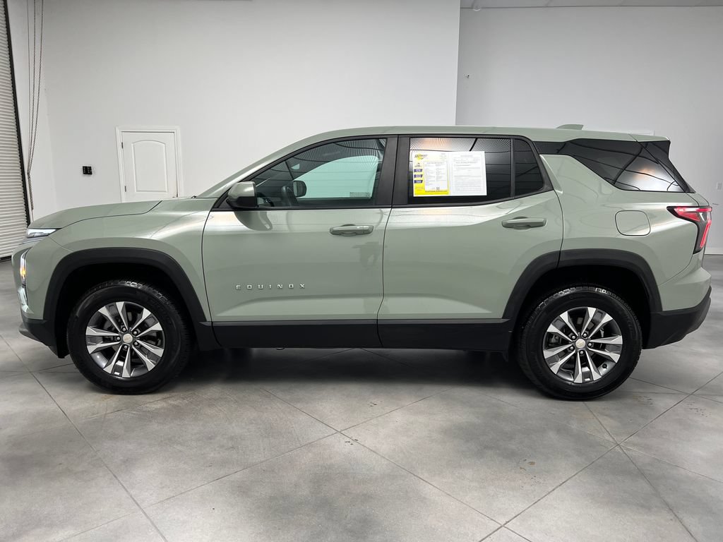 Used 2026 Chevrolet Equinox LT AWD/4WD image 5