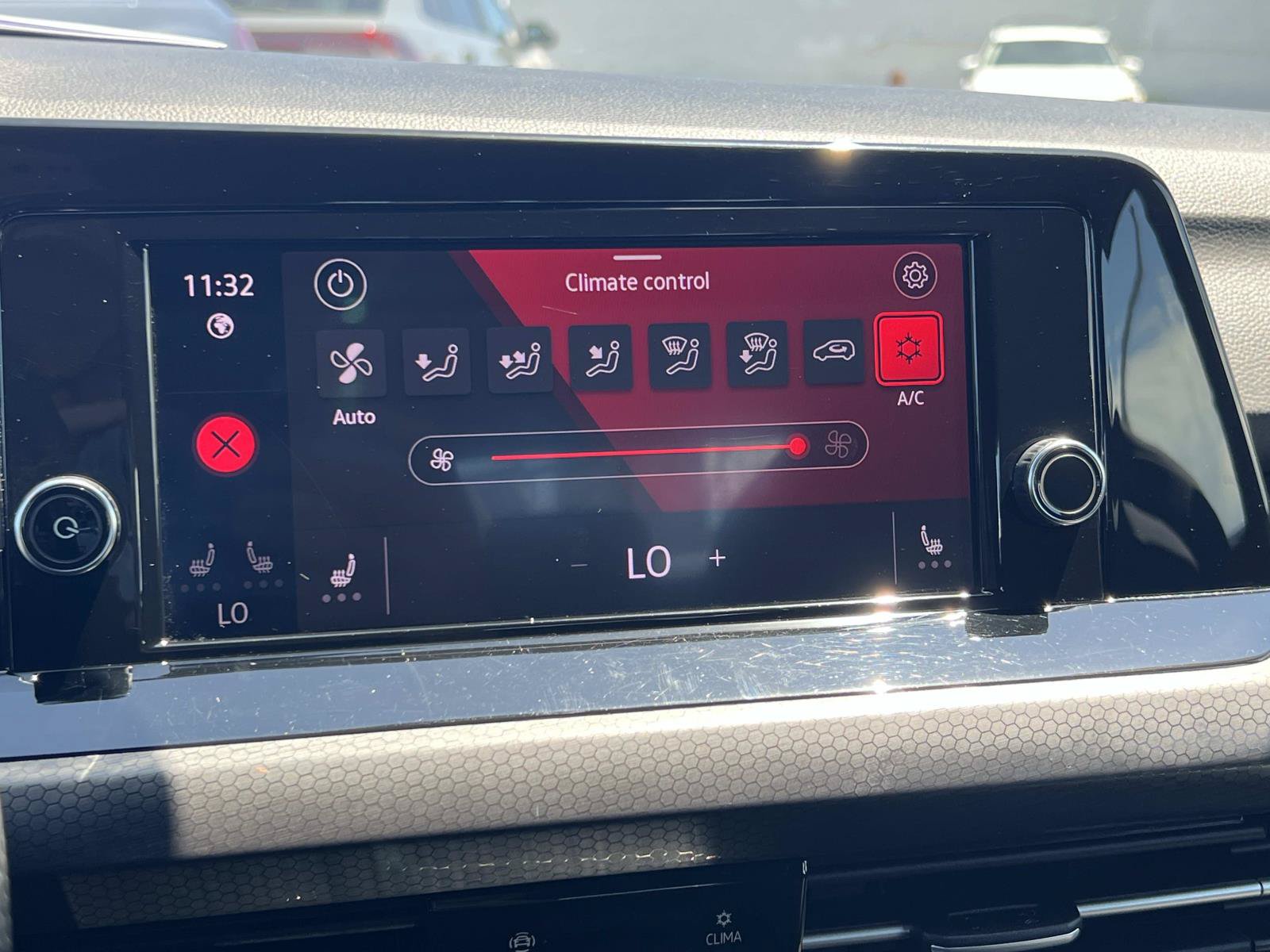 Certified 2024 Volkswagen GTI S FWD image 11