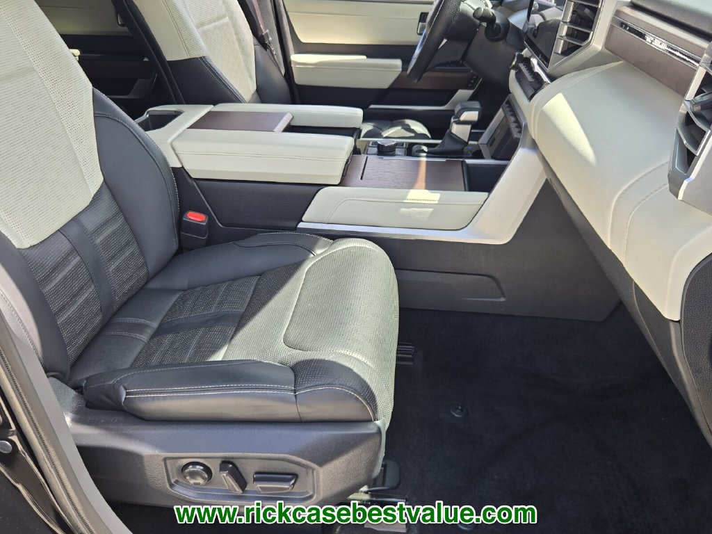 Used 2023 Toyota Sequoia Capstone AWD/4WD image 17