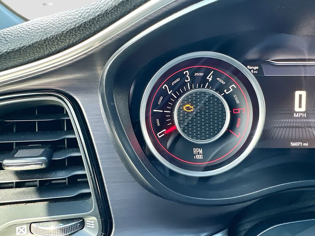 Used 2015 Dodge Challenger R/T w/ Quick Order Package 22B R/T image 15