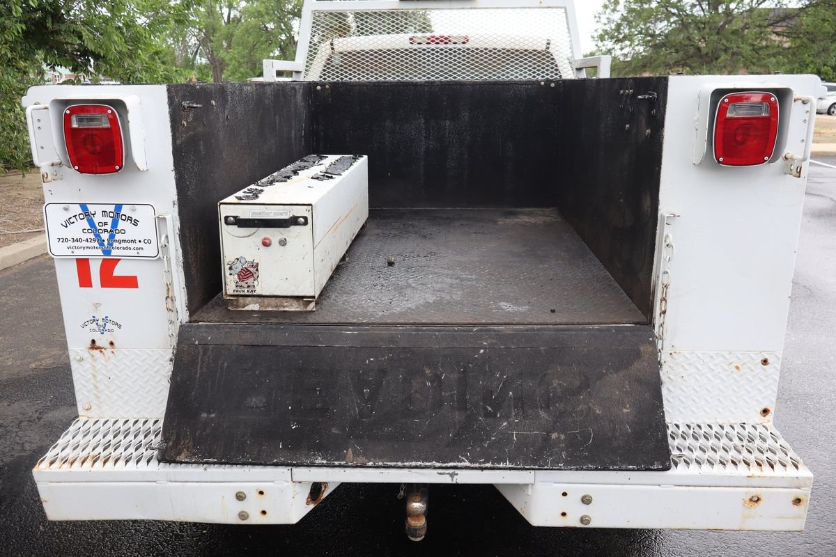 Used 2006 GMC Sierra 2500 W/T RWD image 14