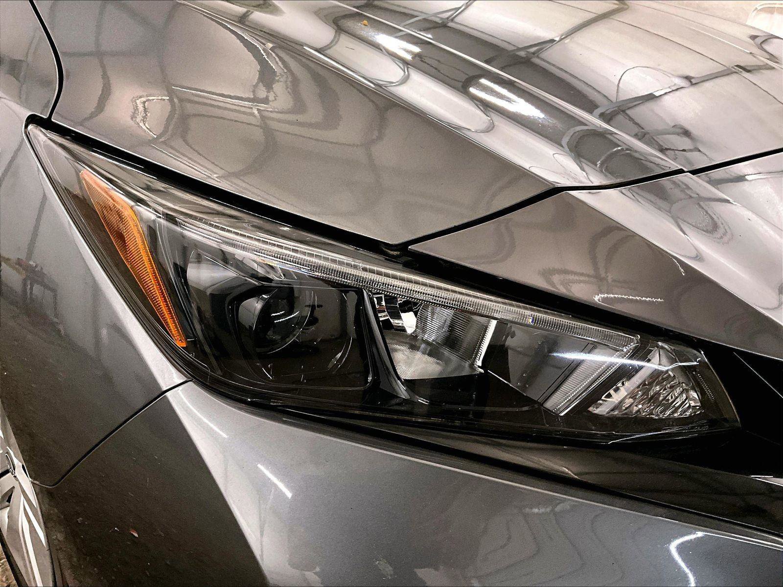 Used 2023 Nissan Leaf S image 27