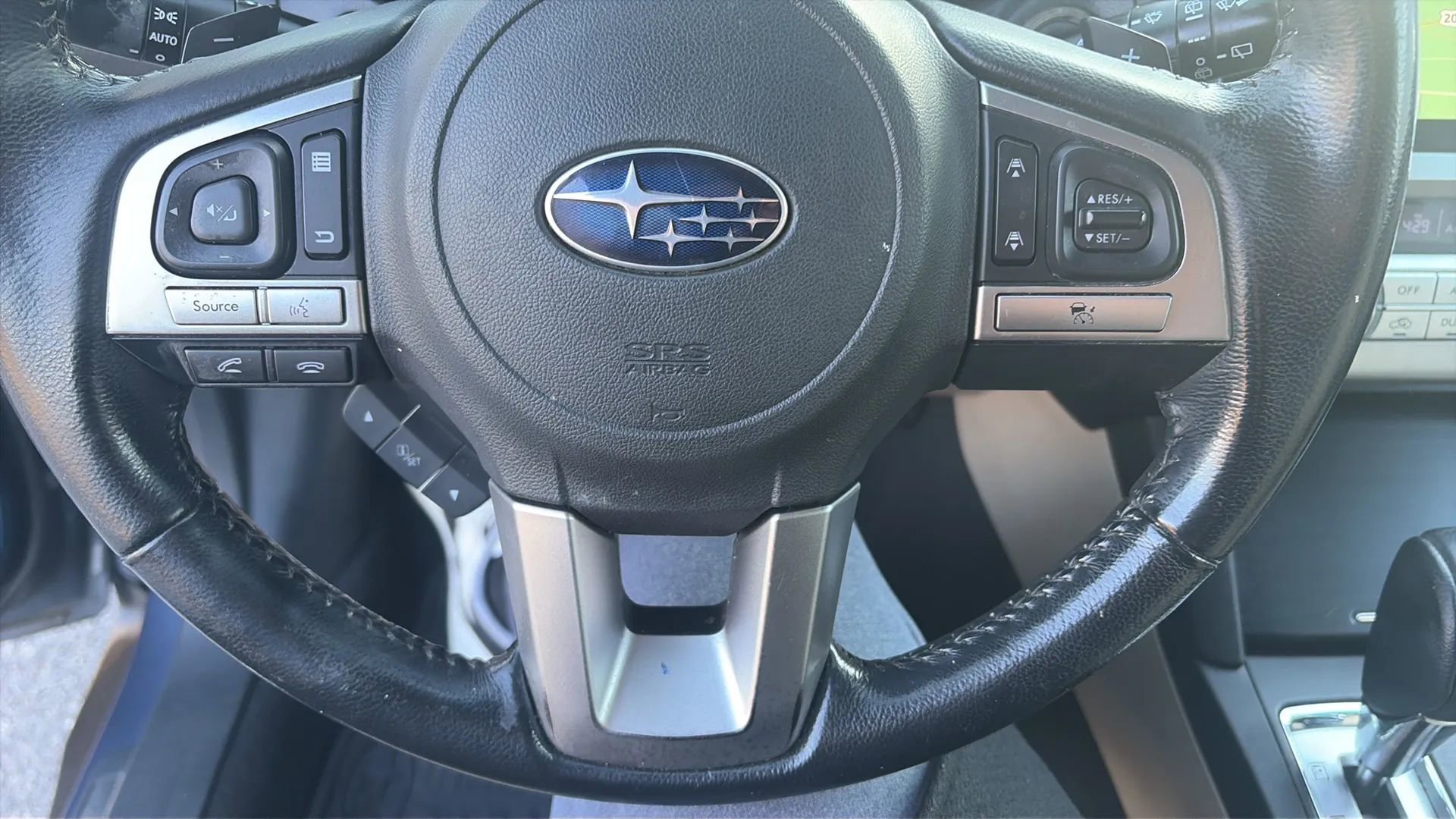 Used 2015 Subaru Outback 2.5i Limited image 37