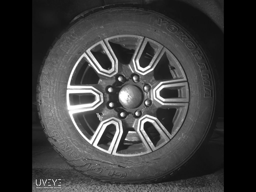 Used 2023 GMC Sierra 2500 AT4 w/ AT4 Preferred Package image 12