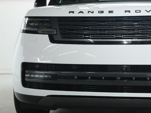Used 2025 Land Rover Range Rover SE AWD/4WD image 41