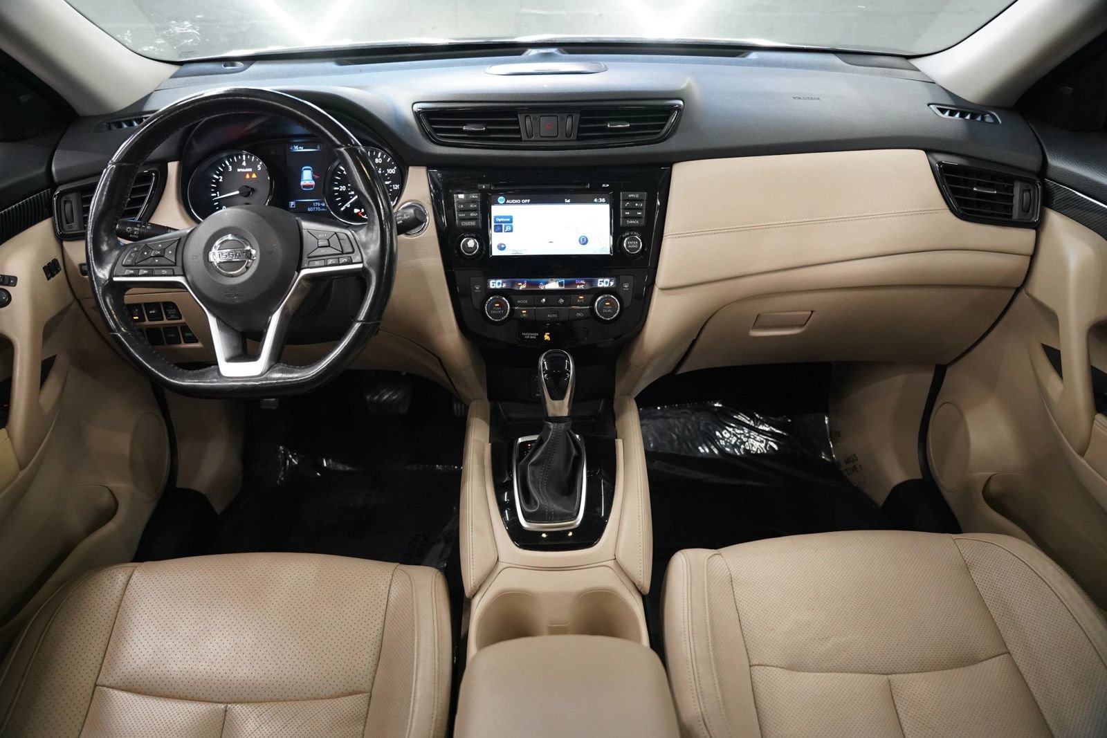 Used 2017 Nissan Rogue SL w/ SL Premium Package FWD image 36