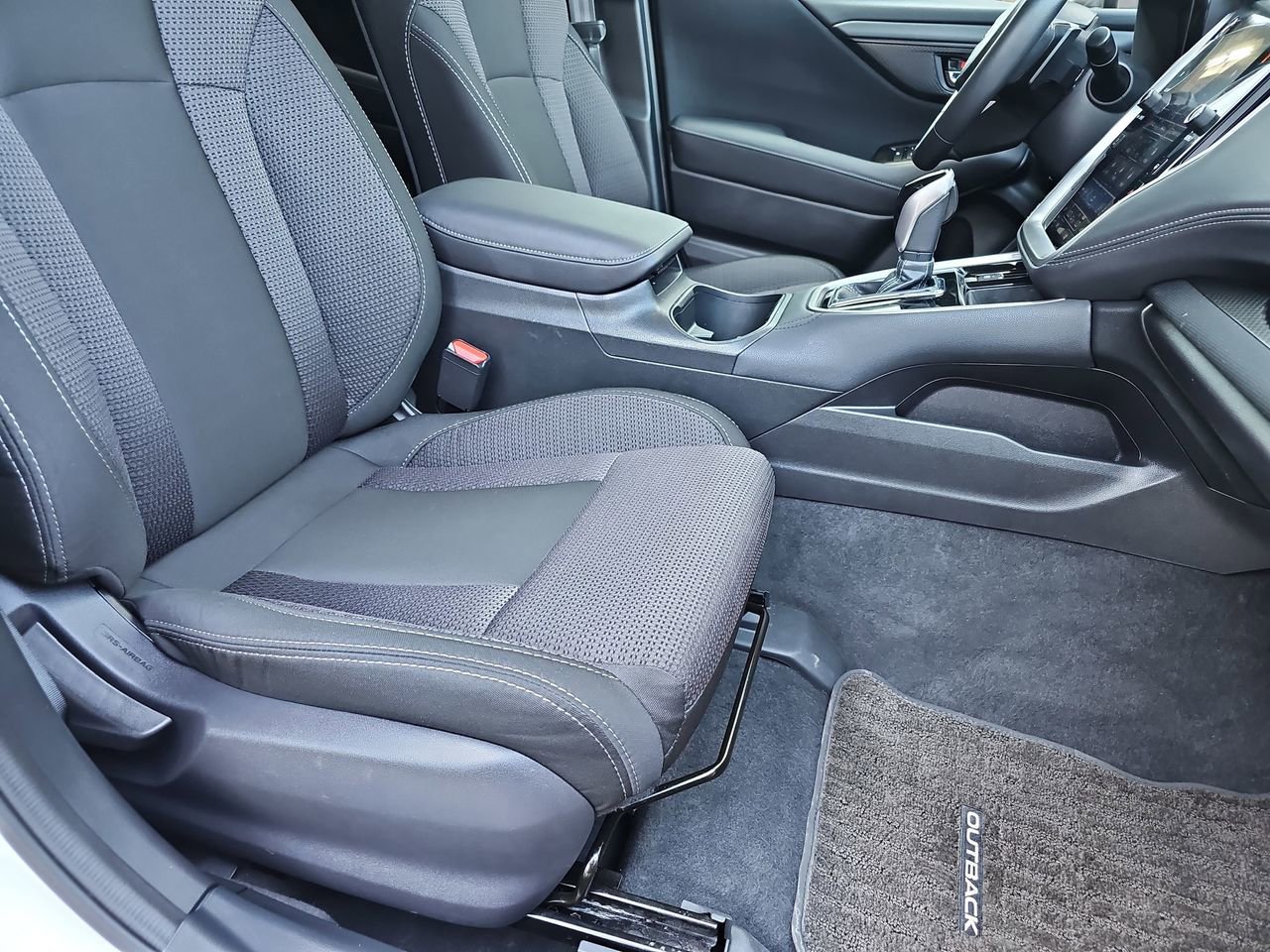 Certified 2025 Subaru Outback Premium image 13