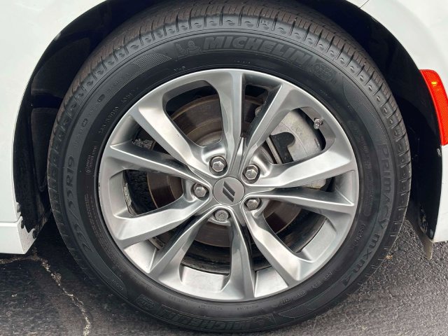 Used 2023 Dodge Charger SXT AWD/4WD image 35