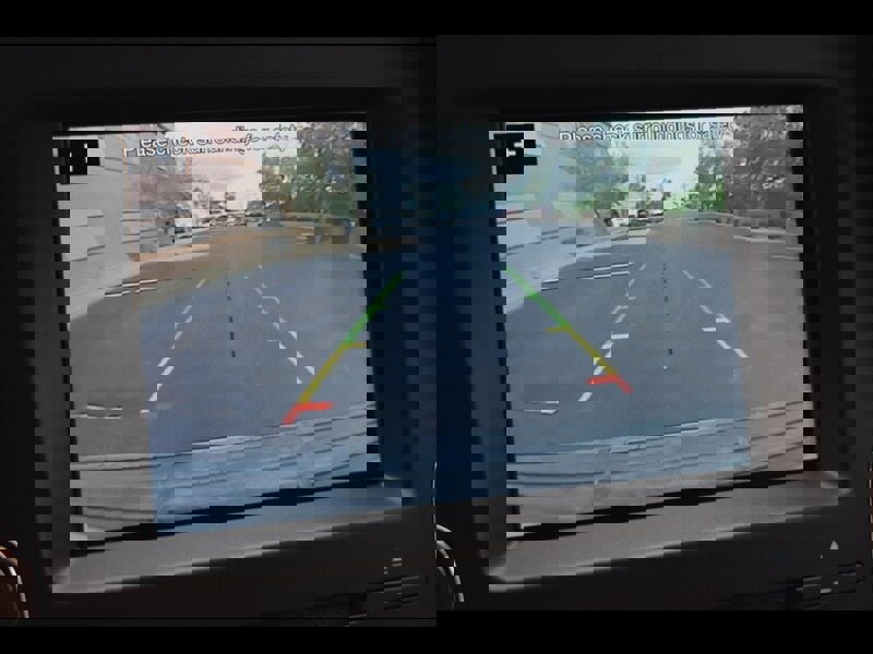 Used 2017 Lincoln Navigator Select image 11