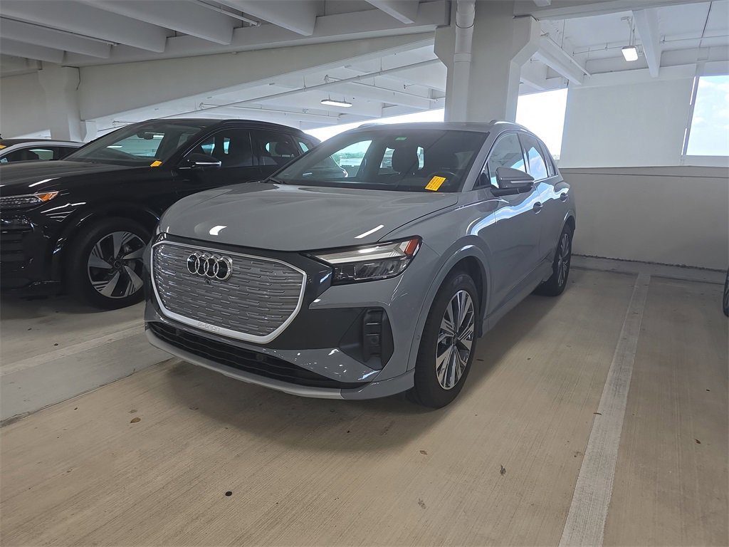 Certified 2023 Audi Q4 e-tron Premium Plus w/ Premium Plus video 1