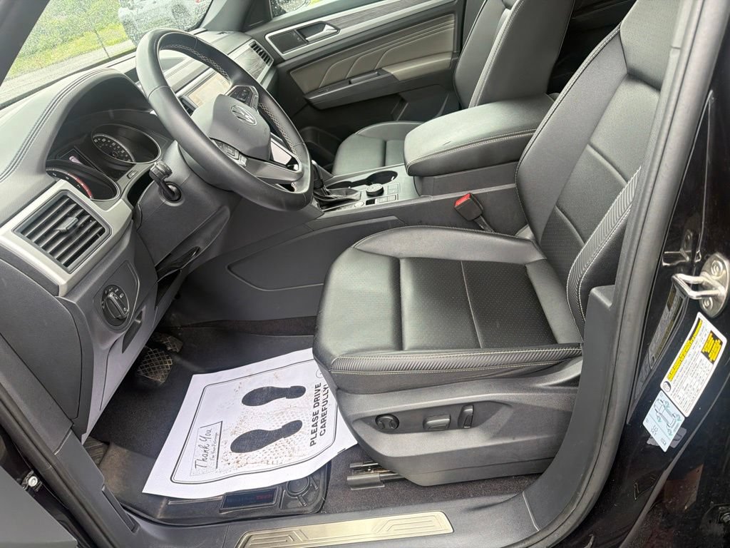 Used 2021 Volkswagen Atlas Cross Sport SE w/ Panoramic Sunroof Package AWD/4WD image 14