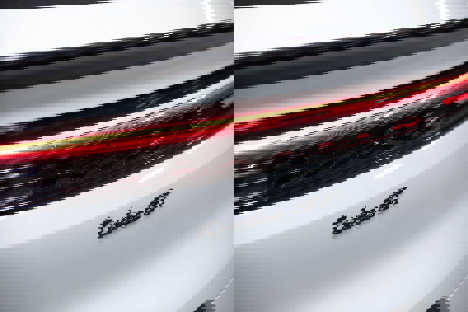 New 2026 Porsche Cayenne Turbo GT image 36